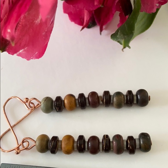 Gemstone earrings NEW - Picture 1 of 5